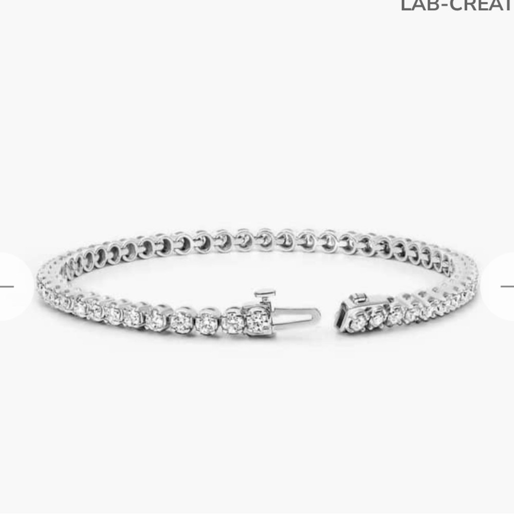 Sterling Silver 1/3 CTTW diamond tennis bracelet
